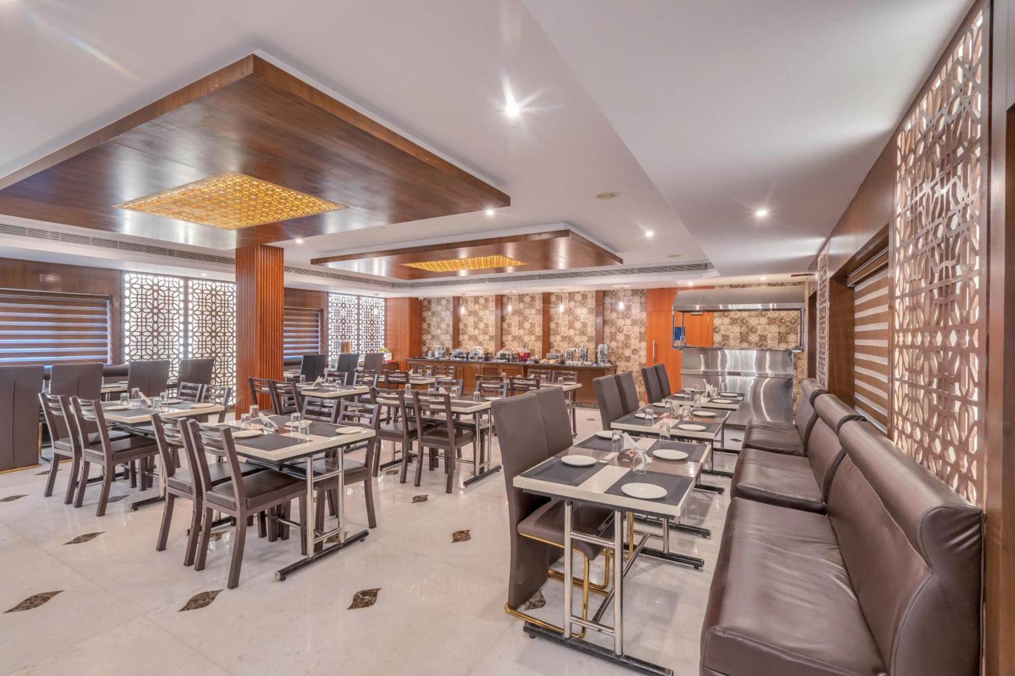 Park Avenue Hotel & Apartments Trichy Tiruchirappalli Buitenkant foto