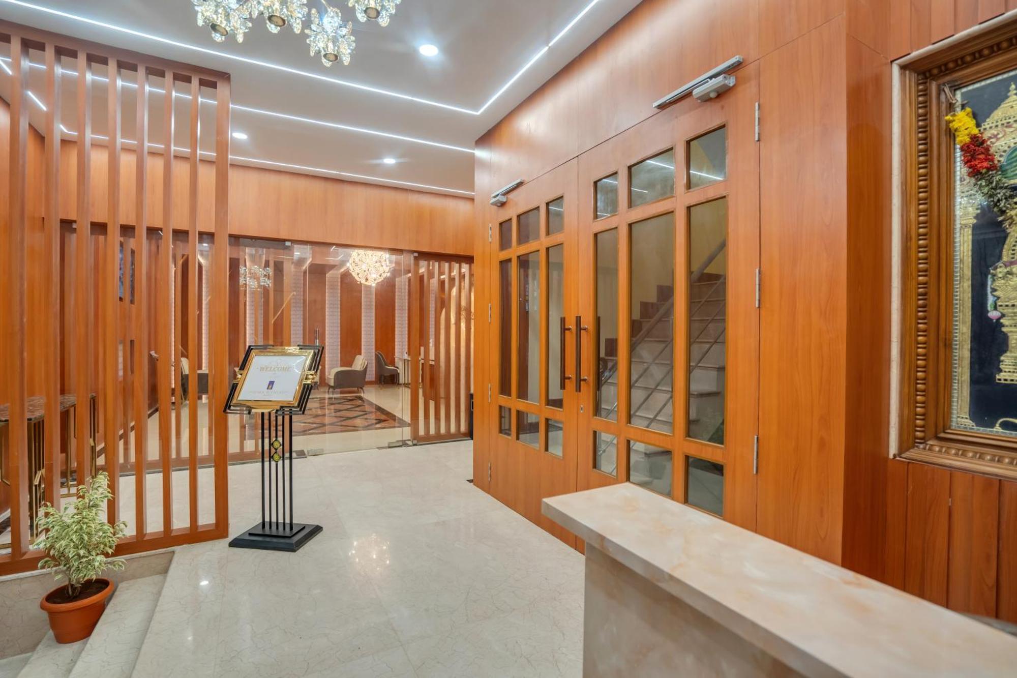 Park Avenue Hotel & Apartments Trichy Tiruchirappalli Buitenkant foto